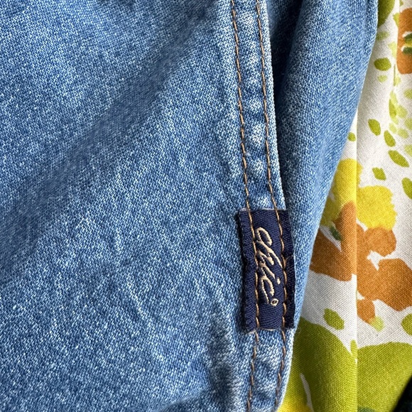 Vintage Chic Oversized Mid Tight Shorts Fit Like Medium - Picture 5 of 9